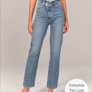 Abercrombie high rise 90s jeans